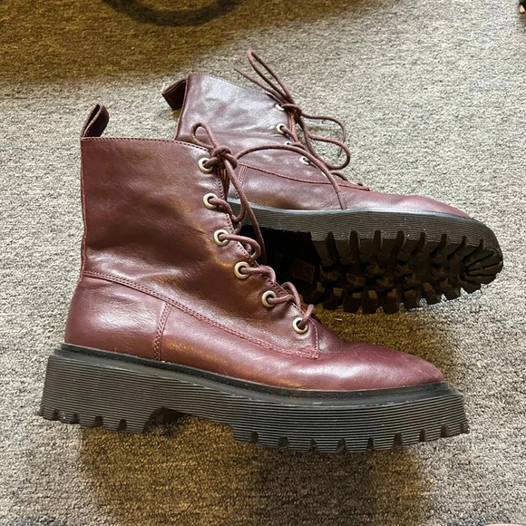 Madewell The Rayna Lace-Up Boot in Leather, size 8.5 - Picture 2 of 11